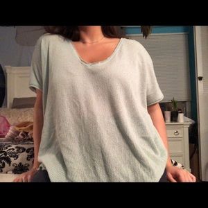 OUT FROM UNDER THERMAL SHIRT (URBAN OUTFITTERS)